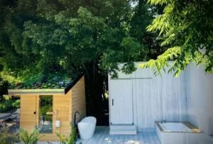 forest-sauna-jacuzzi-shower-changing-room-300×203